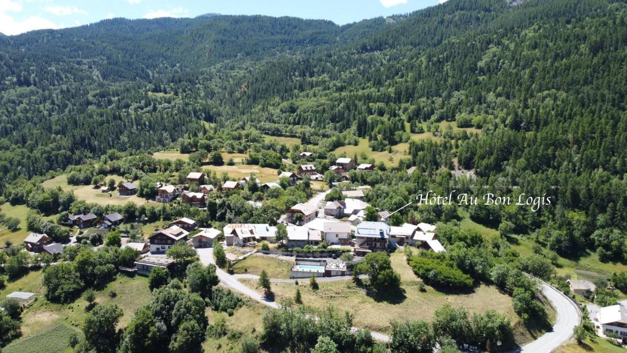 Au Bon Logis Hotell Risoul Exteriör bild