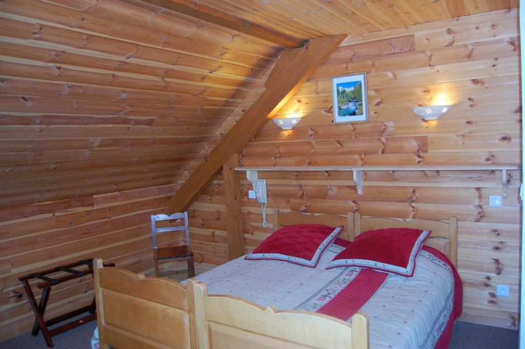 Au Bon Logis Hotell Risoul Rum bild
